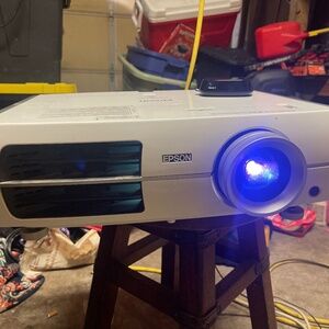Epson projector